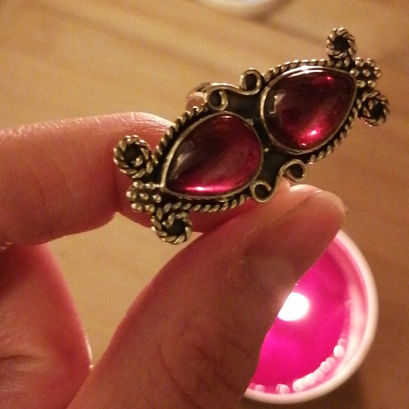 925 sterling silver rhodolite garnet ring size 9. Brand new! Gothic* - Picture 3 of 3
